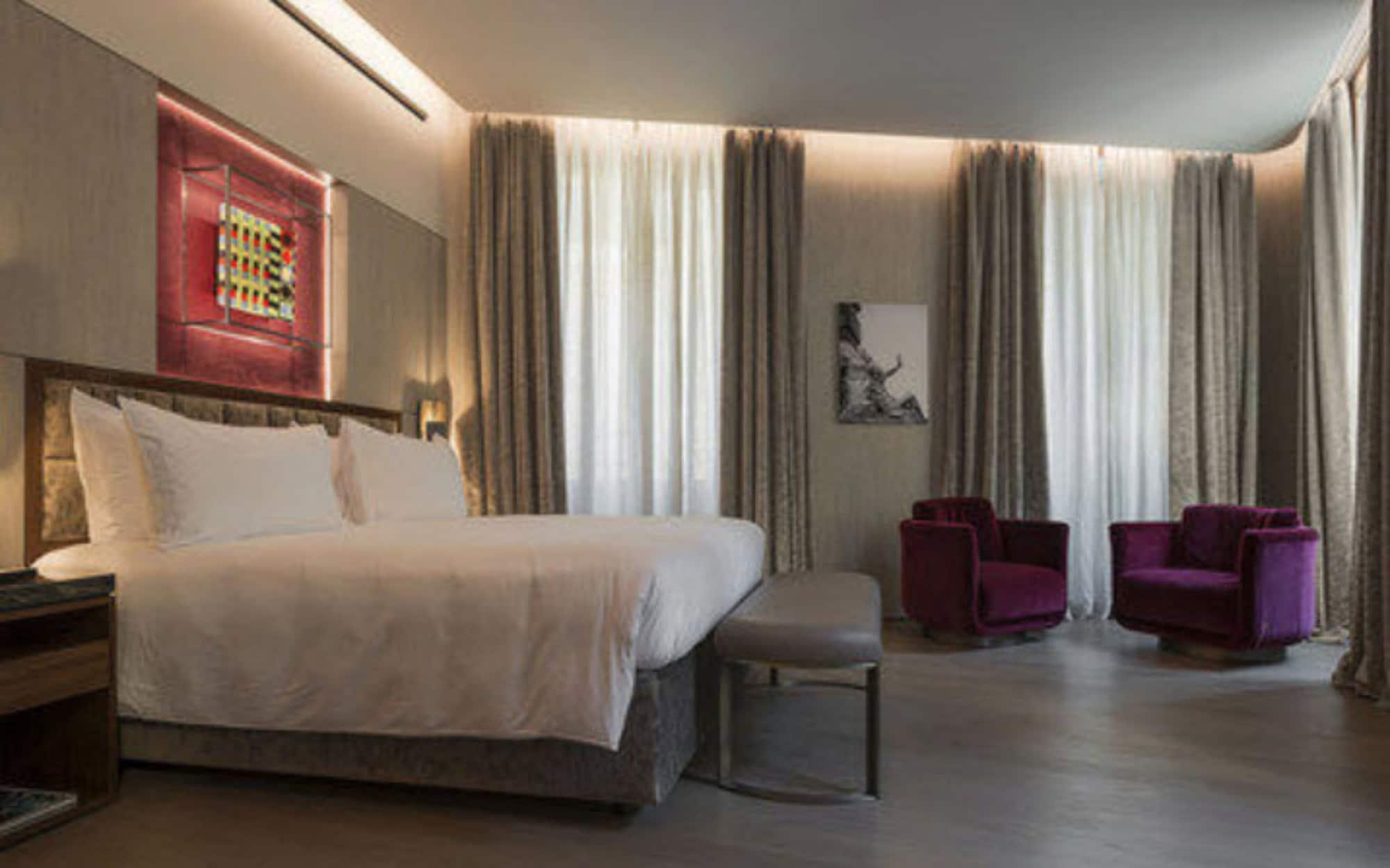 Fendi Private Suites - Small Luxury Hotels Of The World Рим Екстериор снимка