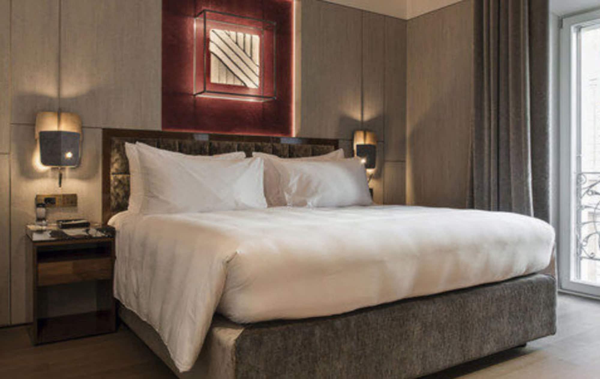 Fendi Private Suites - Small Luxury Hotels Of The World Рим Екстериор снимка