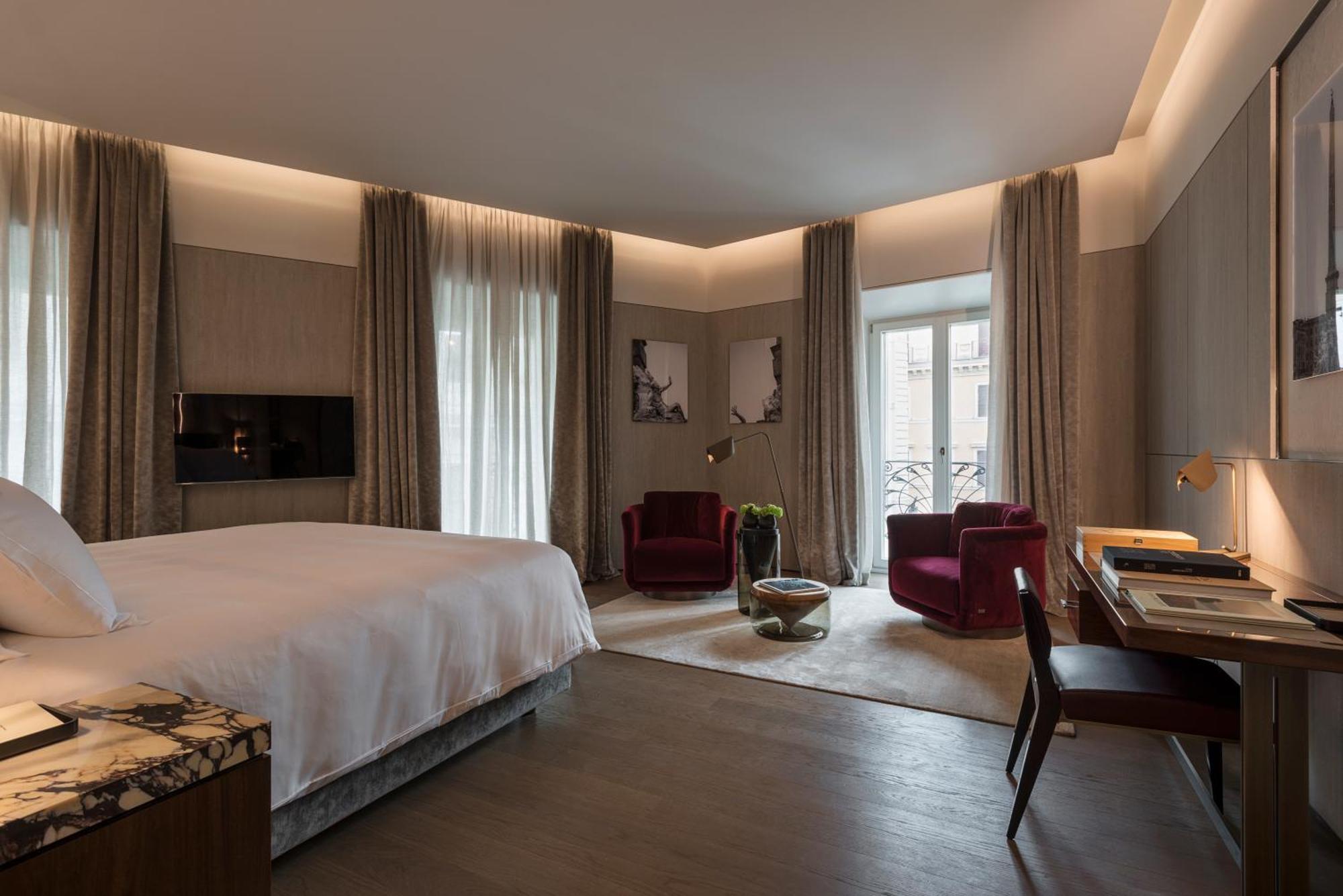 Fendi Private Suites - Small Luxury Hotels Of The World Рим Екстериор снимка