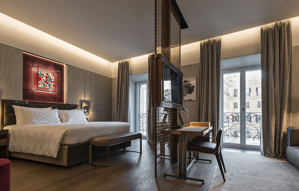Fendi Private Suites - Small Luxury Hotels Of The World Рим Екстериор снимка